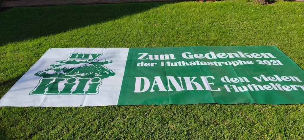 Das Banner - Zum Gedenken der Flutkatastrophe 2021 im Ahrtal